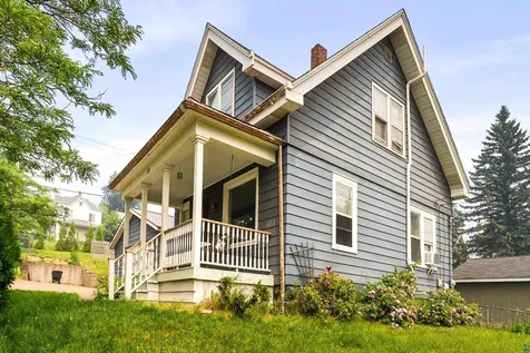 718 N 1st Avenue E Duluth MN 55805