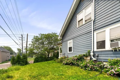 718 N 1st Avenue E Duluth MN 55805