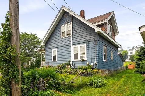 718 N 1st Avenue E Duluth MN 55805