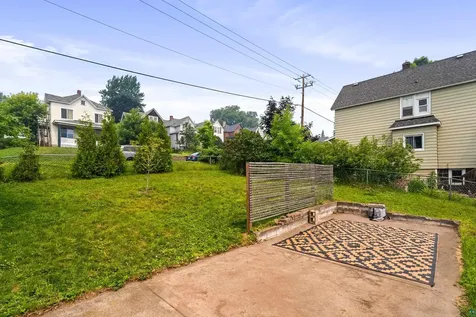 718 N 1st Avenue E Duluth MN 55805