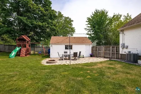 19 E Buffalo Street Duluth MN 55811