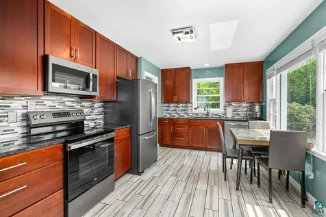 19 E Buffalo Street Duluth MN 55811