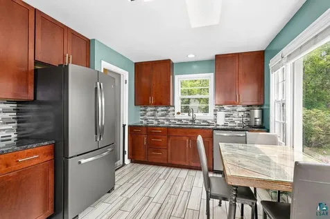 19 E Buffalo Street Duluth MN 55811