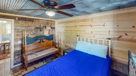511 W 3rd Street Grand Marais MN 55604