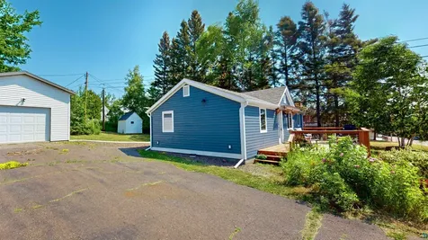 511 W 3rd Street Grand Marais MN 55604