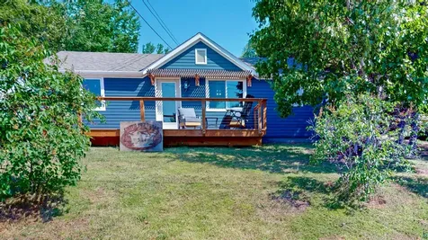 511 W 3rd Street Grand Marais MN 55604