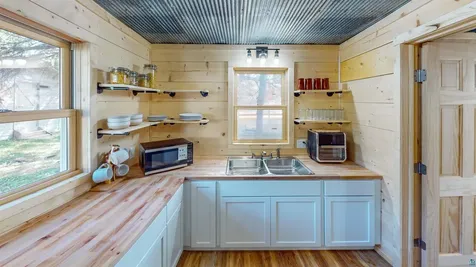 511 W 3rd Street Grand Marais MN 55604