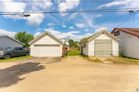 712 E Camp Street Ely MN 55731