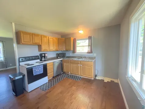 25 Gibson Road Silver Bay MN 55614