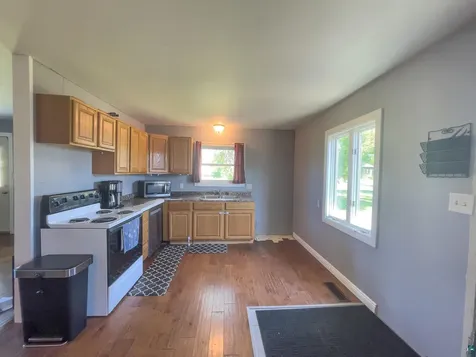 25 Gibson Road Silver Bay MN 55614