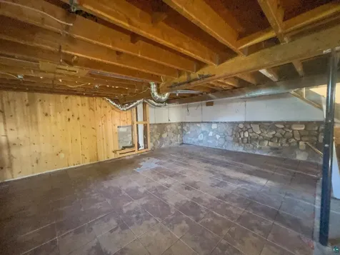 25 Gibson Road Silver Bay MN 55614