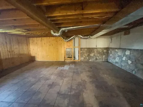 25 Gibson Road Silver Bay MN 55614
