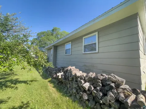 25 Gibson Road Silver Bay MN 55614