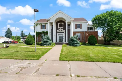 1304 Hammond Avenue Superior WI 54880