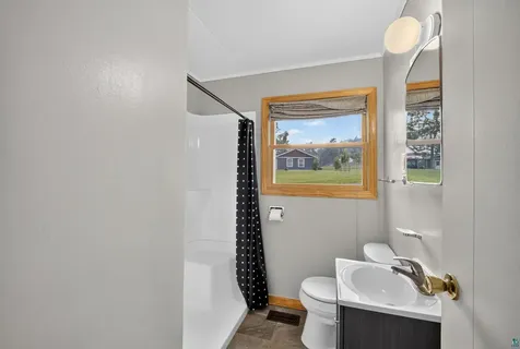 16 Carter Lane Silver Bay MN 55614