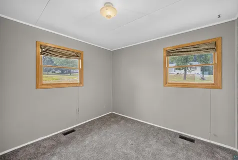 16 Carter Lane Silver Bay MN 55614