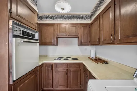 16 Carter Lane Silver Bay MN 55614
