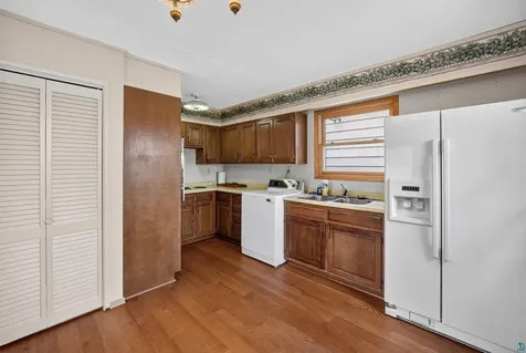 16 Carter Lane Silver Bay MN 55614