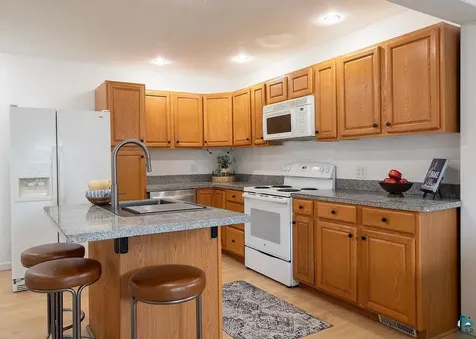 1412 101st Avenue W Duluth MN 55808