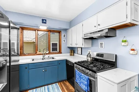 4119 Pitt Street Duluth MN 55804