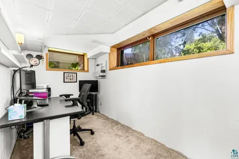 4119 Pitt Street Duluth MN 55804