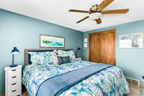 4119 Pitt Street Duluth MN 55804