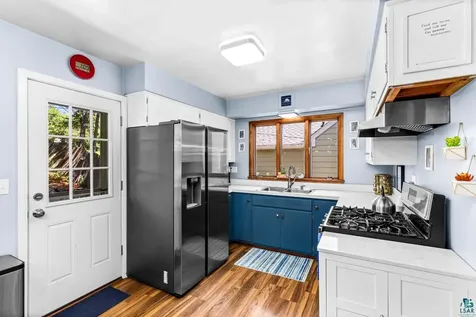 4119 Pitt Street Duluth MN 55804
