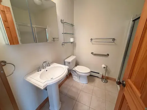 13 W 8th Street Duluth MN 55805