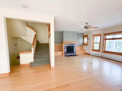 13 W 8th Street Duluth MN 55805