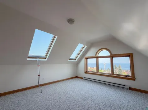 13 W 8th Street Duluth MN 55805