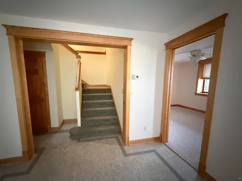 13 W 8th Street Duluth MN 55805