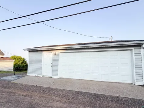 13 W 8th Street Duluth MN 55805