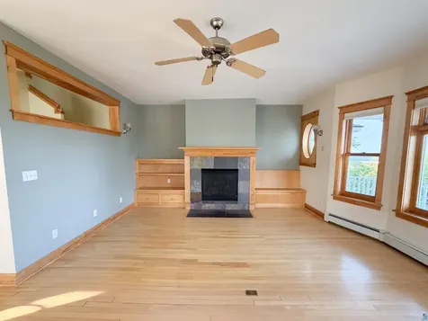13 W 8th Street Duluth MN 55805