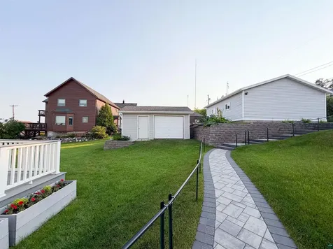 13 W 8th Street Duluth MN 55805