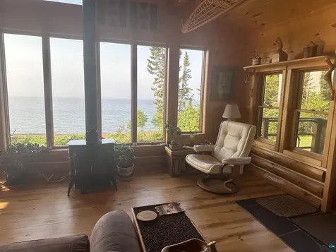 3644 Hwy 61 E Grand Marais MN 55604