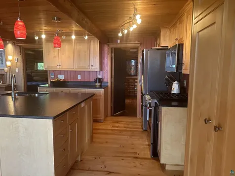 3644 Hwy 61 E Grand Marais MN 55604