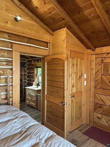 3644 Hwy 61 E Grand Marais MN 55604