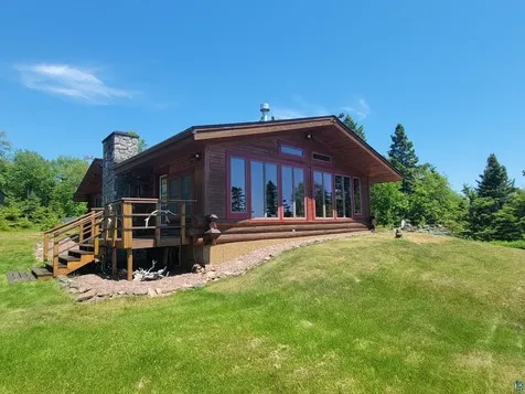 3644 Hwy 61 E Grand Marais MN 55604