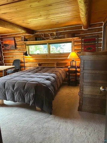3644 Hwy 61 E Grand Marais MN 55604