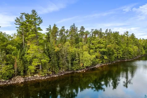 15XA Greenwood Lake Road Grand Marais MN 55604