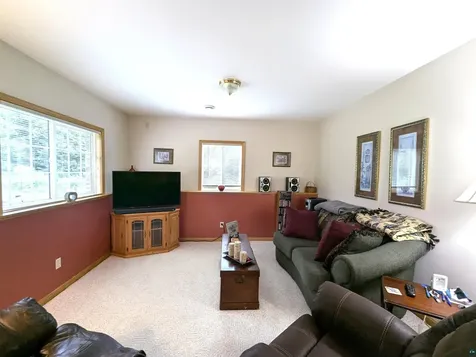 3190 Troy Brett Trail Duluth MN 55804