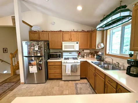 3190 Troy Brett Trail Duluth MN 55804