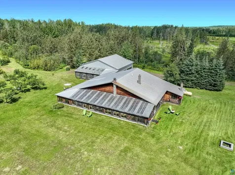 5246 Buck Road Saginaw MN 55779