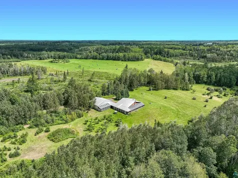 5246 Buck Road Saginaw MN 55779