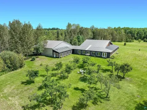 5246 Buck Road Saginaw MN 55779