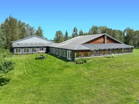 5246 Buck Road Saginaw MN 55779