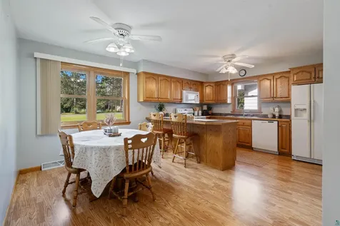 27 Maple Drive Esko MN 55733