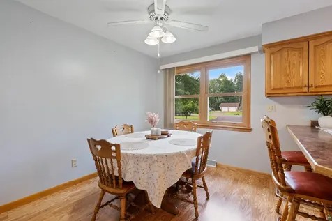 27 Maple Drive Esko MN 55733