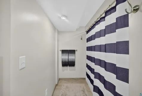 312 W Rainbow Street Duluth MN 55811