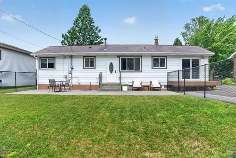 312 W Rainbow Street Duluth MN 55811